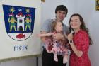 obec Pi��n �
